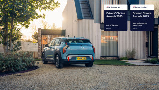 Kia EV3 wins Car of the Year at 2025 Autotrader Awards
