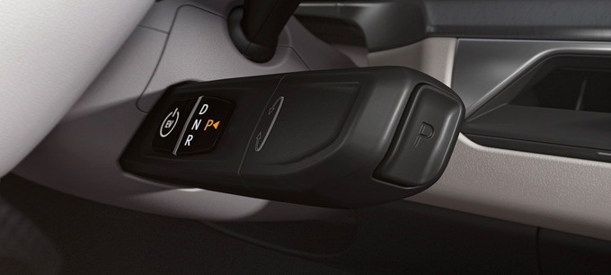 Column-type gear shift with Start button