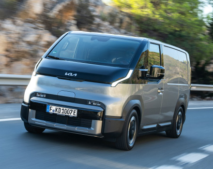 Kia&rsquo;s PV5 Wins the  &lsquo;2026 International Van of the Year&rsquo;